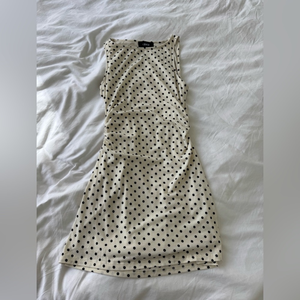 Chic Polka Dot Sleeveless Dress